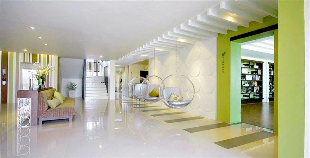 Silathip Huahin Serviced Apartment & Hotel Exterior photo