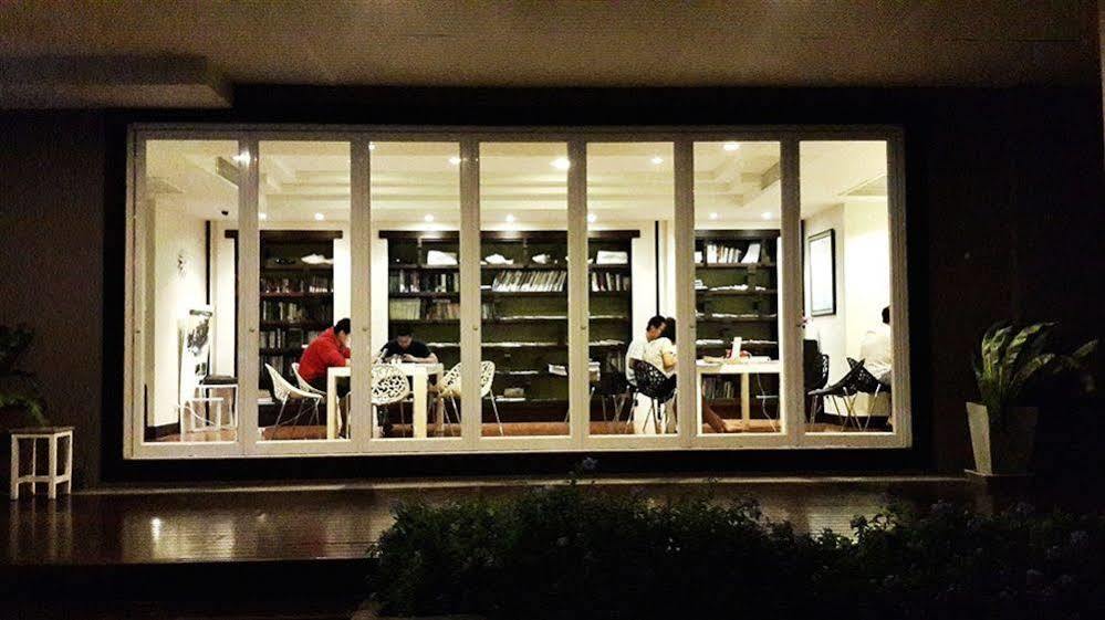 Silathip Huahin Serviced Apartment & Hotel Exterior photo