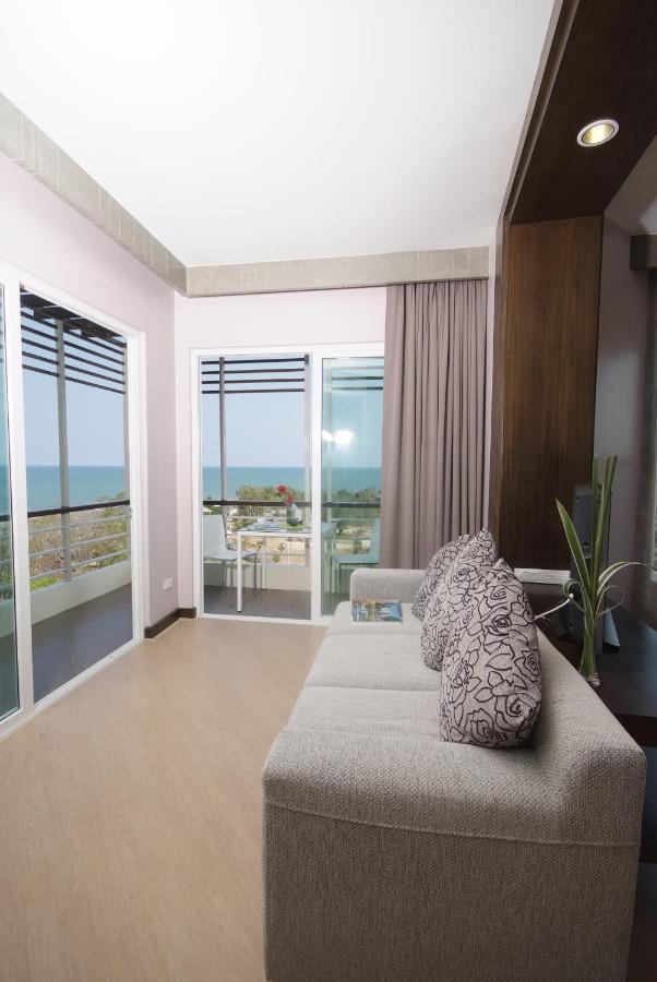 Silathip Huahin Serviced Apartment & Hotel Exterior photo